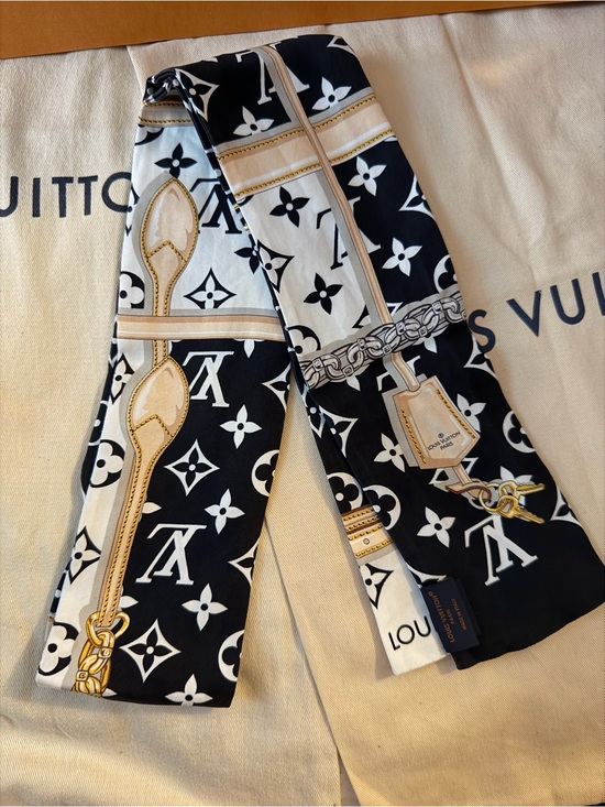 Louis Vuitton Accessories - Louis vuitton Confidential Bandeau